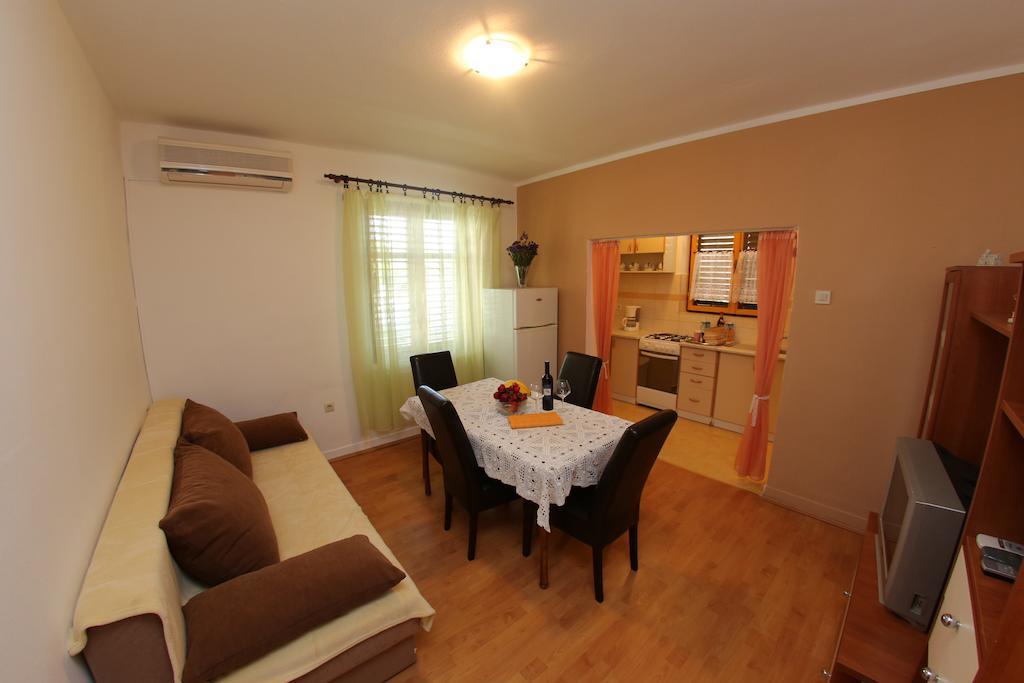 Apartments Vedrana Zadar Phòng bức ảnh